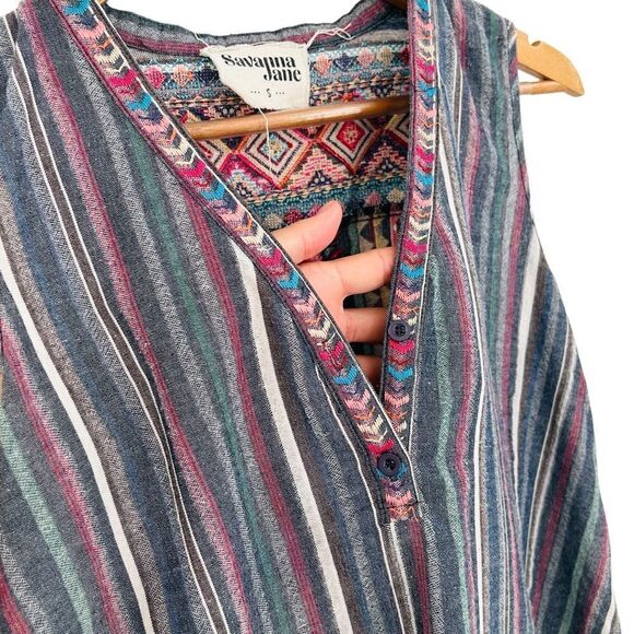 Savanna Jane denim look blue and pink striped embroidered top size small - Picture 7 of 8